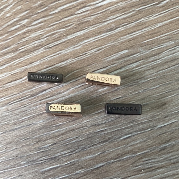 Pandora rose gold Reflexions bracelet set with 4 clasps and opener. - Picture 5 of 12